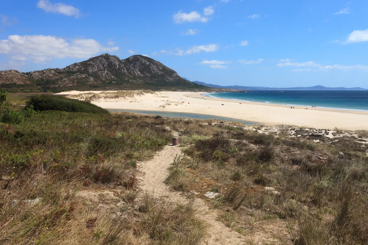 The beach and the port